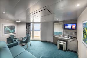 MSC Cruises MSC Virtuosa Grand Suite Aurea with Terrace and Whirlpool 3.jpg